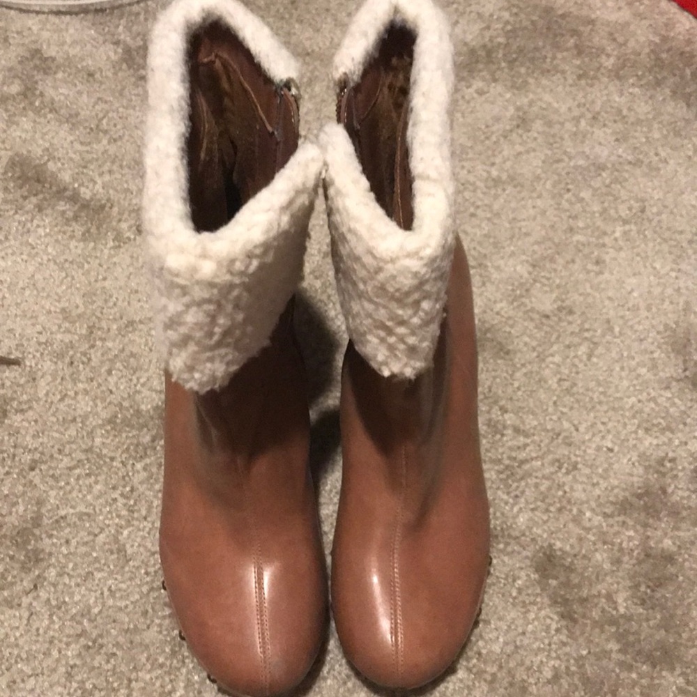 Cute Brown Boots